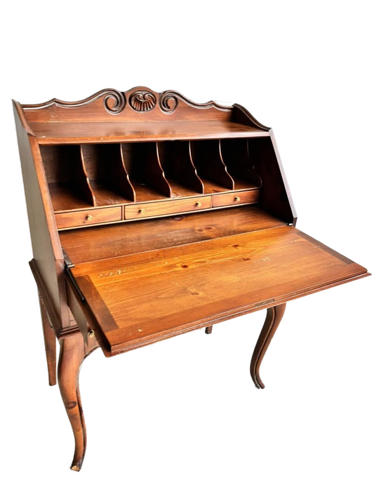 Beautiful ETHAN ALLEN Vintage, French Provençal style secretary desk