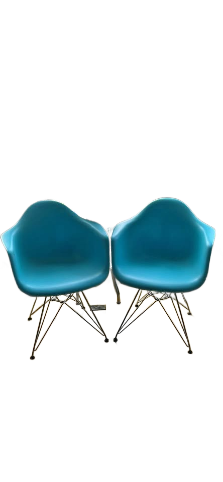 2 Eames Style Vintage Living Room Chairs
