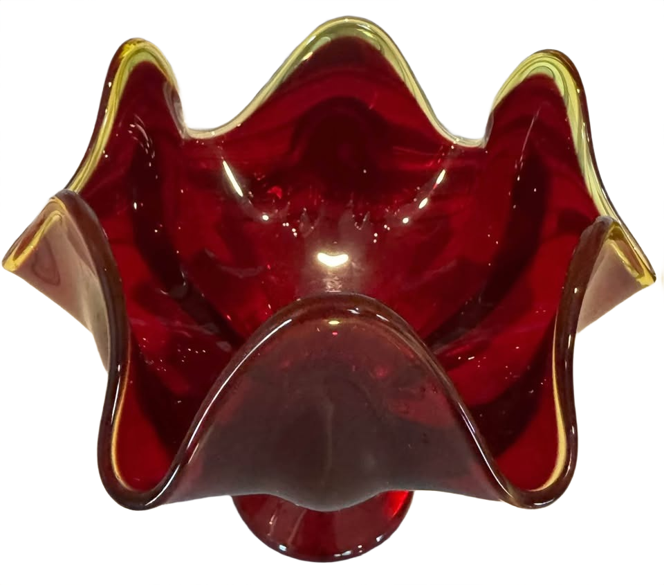 VIKING Hankerchief vase - ruby/ MCM Vintage glass
