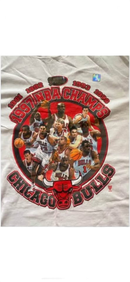 Vintage 90s Chicago Bulls 1997 NBA Champs Starter T Shirt