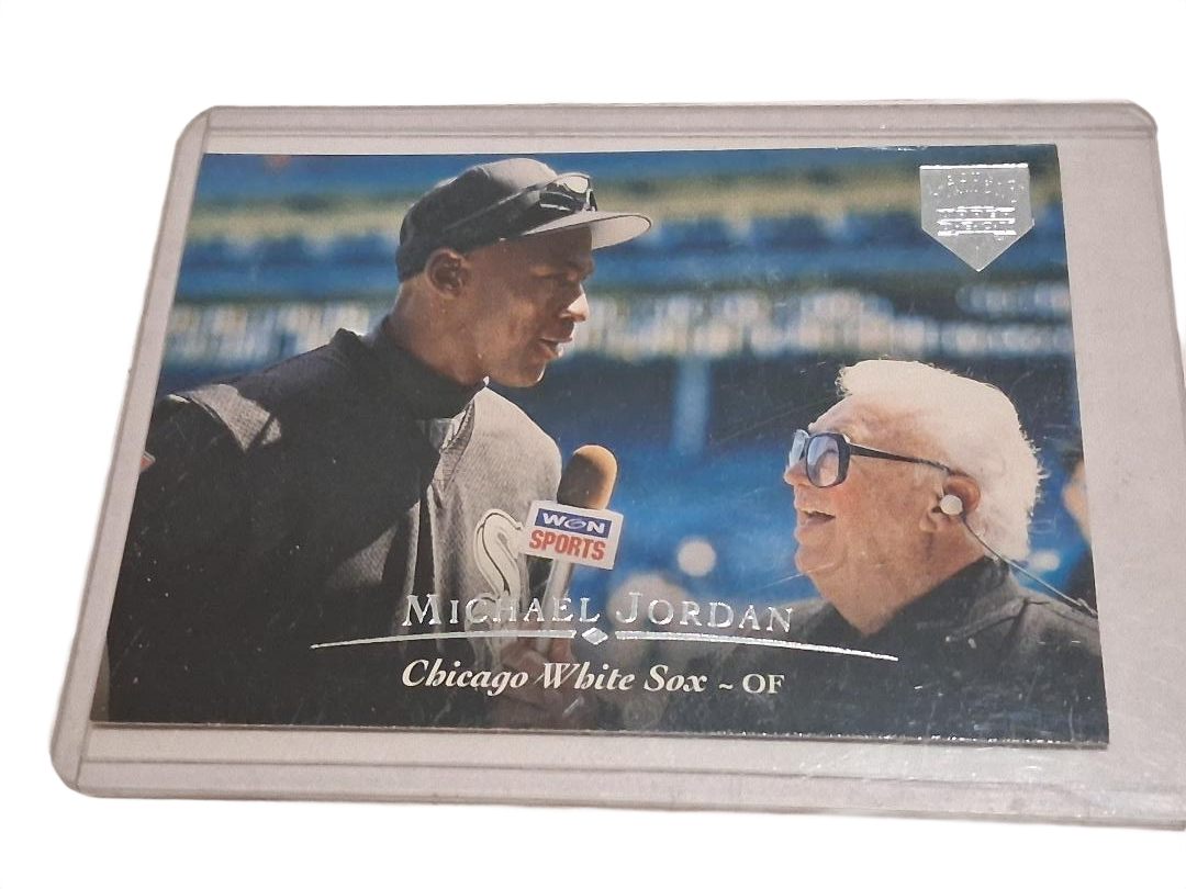 Michael Jordan 1995 UPPER DECK WHITE SOX CARD #200
