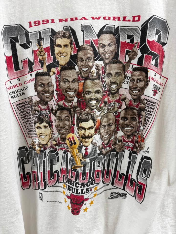 1991 Chicago Bulls Championship T-Shirt Men’s XL