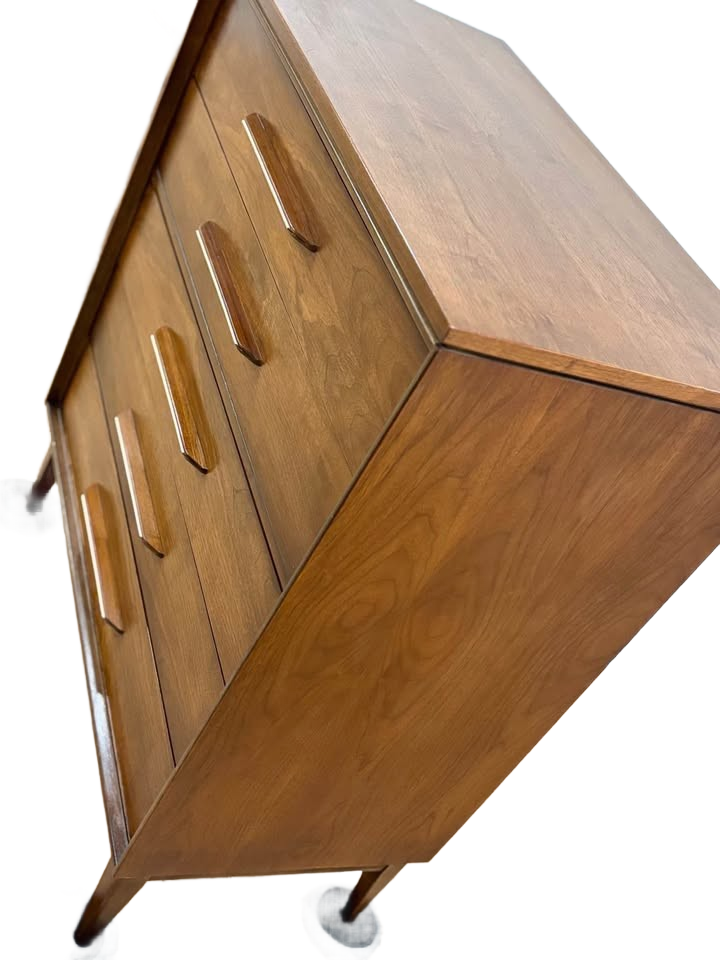 MCM “The Impact Collection” by Bassett Dresser/Credenza Set