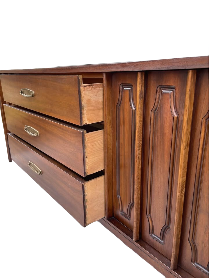 MCM Dresser set
