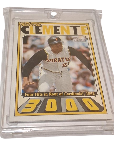 2021 Heritage High Number ROBERTO CLEMENTE 3000 - PITTSBURGH PIRATES - #C3K-7