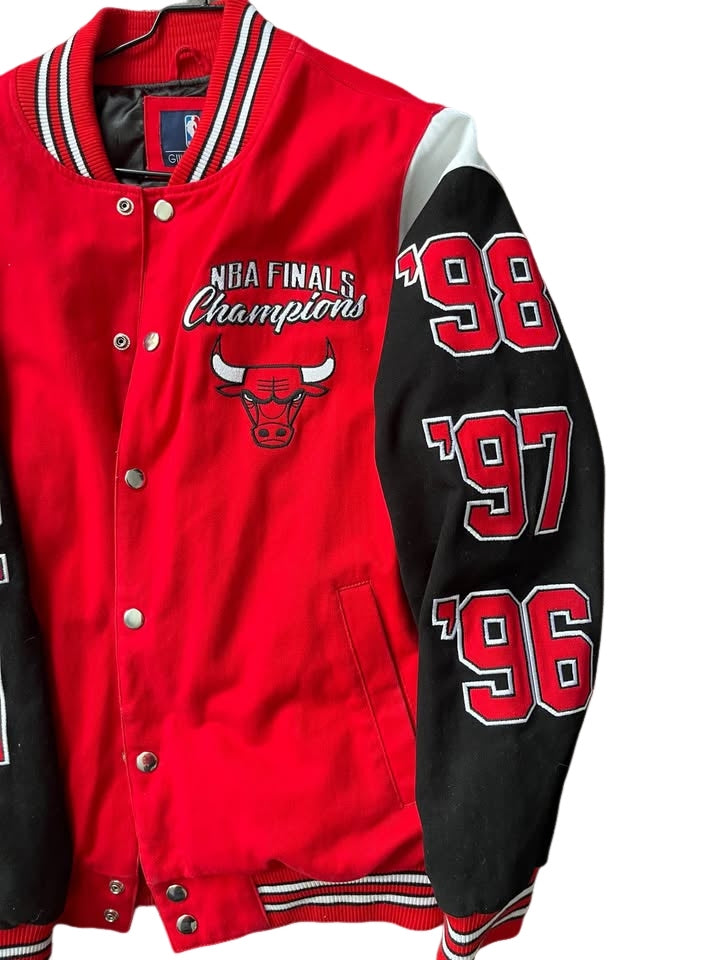 Bulls jacket