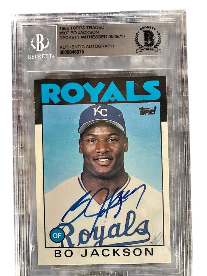 Signed Bo Jackson 86 Topps. Beckett